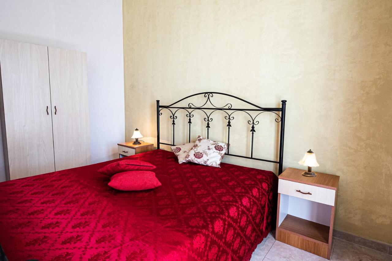 마리나디만카베르사 Mancaversa Gallipoli Casa Vacanza Stefania 아파트 외부 사진